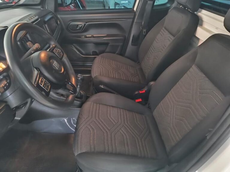 WhatsApp Image 2025-12-18 at 10.25.20-900x675